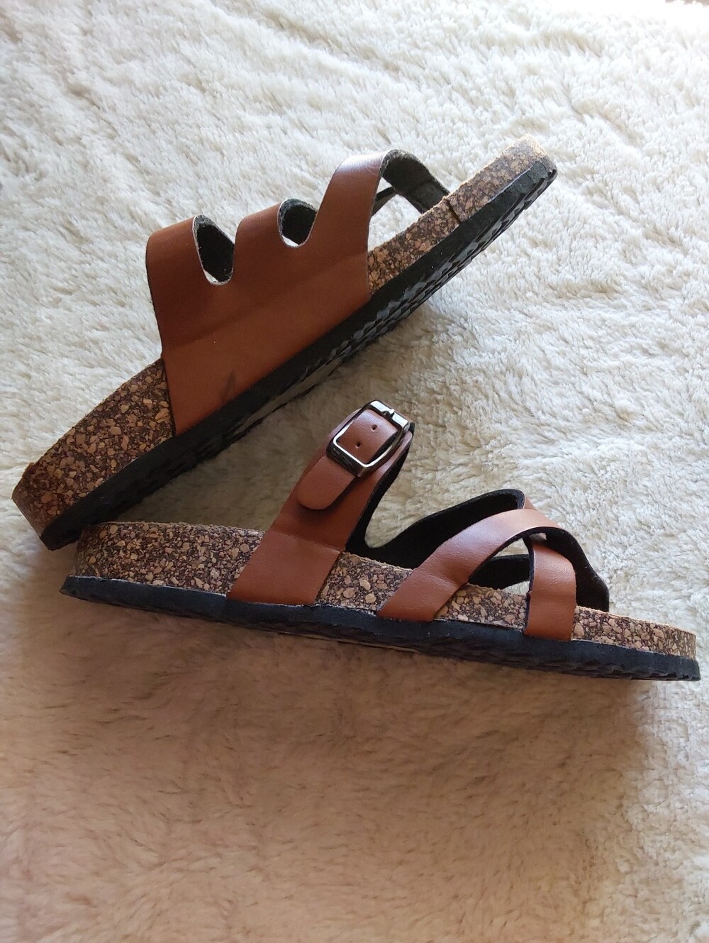 🌺 NWT Wellsfountn Comfort Brown Leather Strappy Sandals - Picture 7 of 7